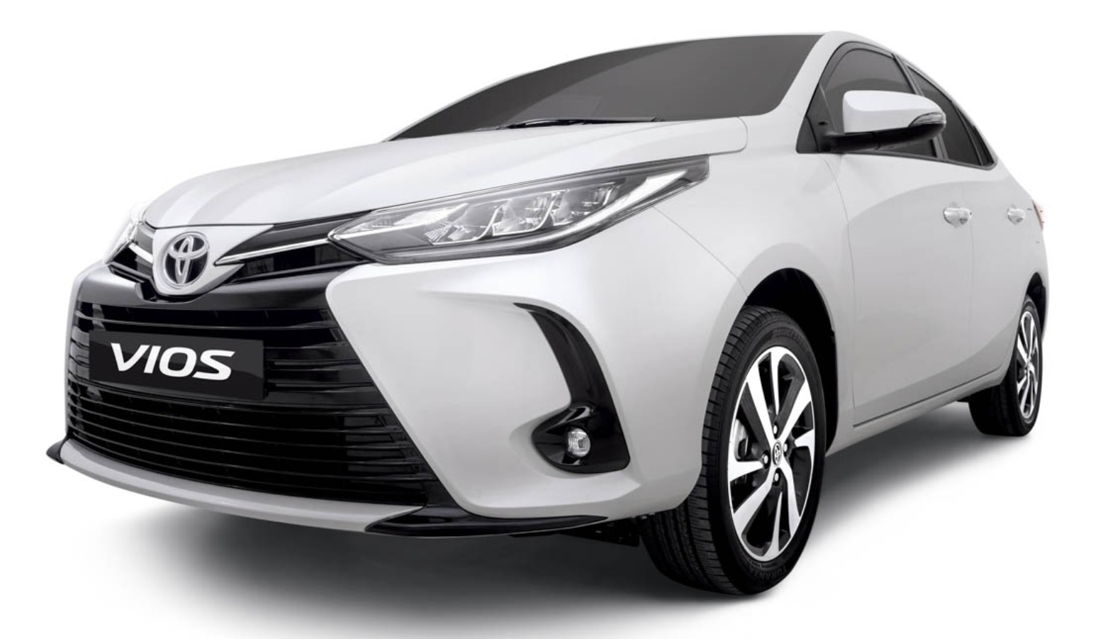 Executive sedan for Singapore Malaysia transfer